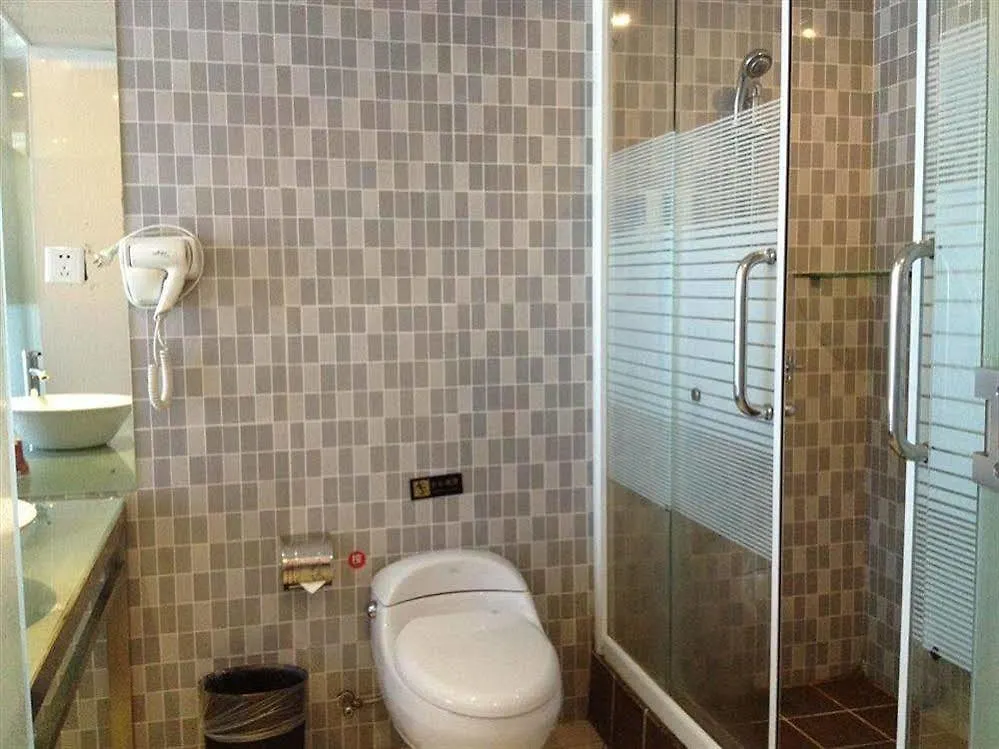 Juntong Hotel Shenzhen